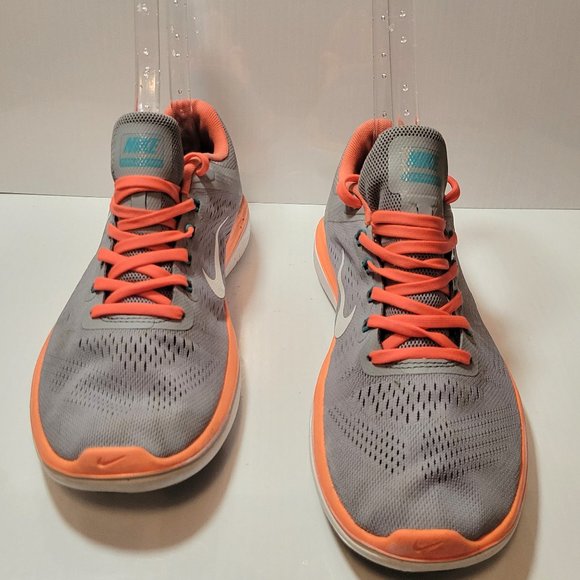 Nike Women's Flex 2016 RN Running Sneakers from Finish Line Grey Fitsole Sz 8 - Picture 1 of 5